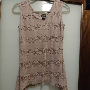 Sleeveless Lace Blouse